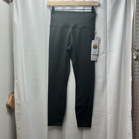 Vuori Pants - Vuori Olive Green Clean Elevation Ultra Highrise Legging- S